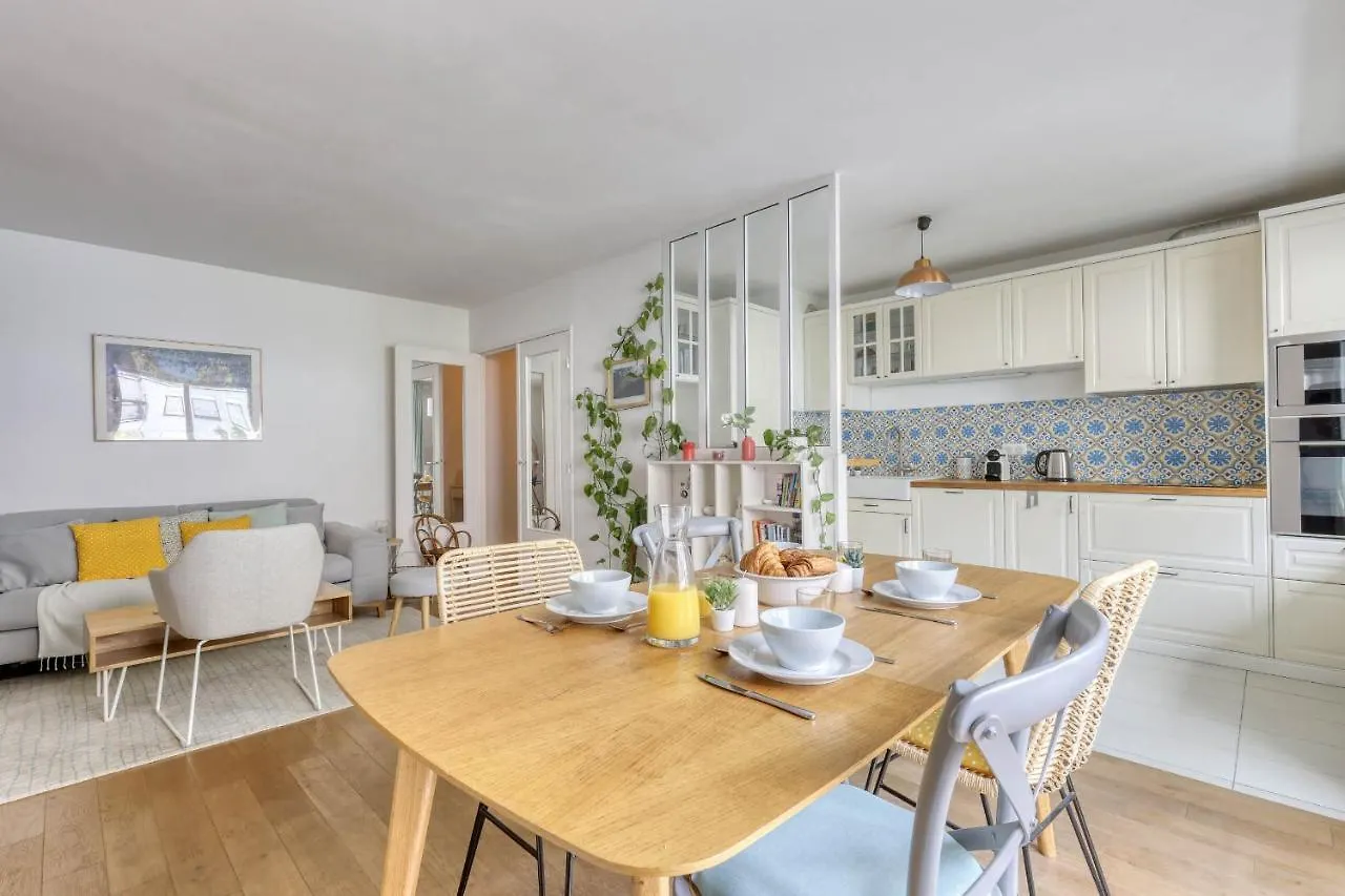 Bright & Sweet 2 Brds Flat With Balcony - Paris 12 Apartment